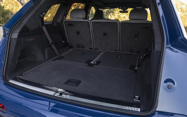 Cars wallpapers Audi SQ7 TFSI (Ascari Blue Metallic) US-spec - 2025