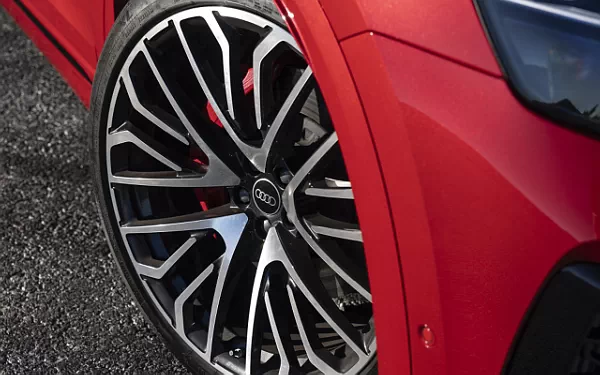 Cars wallpapers Audi SQ8 TFSI quattro (Chili Red Metallic) US-spec - 2025