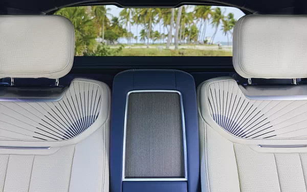 Cars wallpapers Range Rover SV Candeo US-spec - 2024