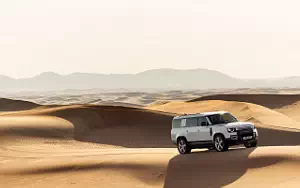 Cars wallpapers Land Rover Defender 130 P400 SE (Fuji White) - 2023