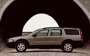 Cars wallpapers Volvo V70 XC - 2001